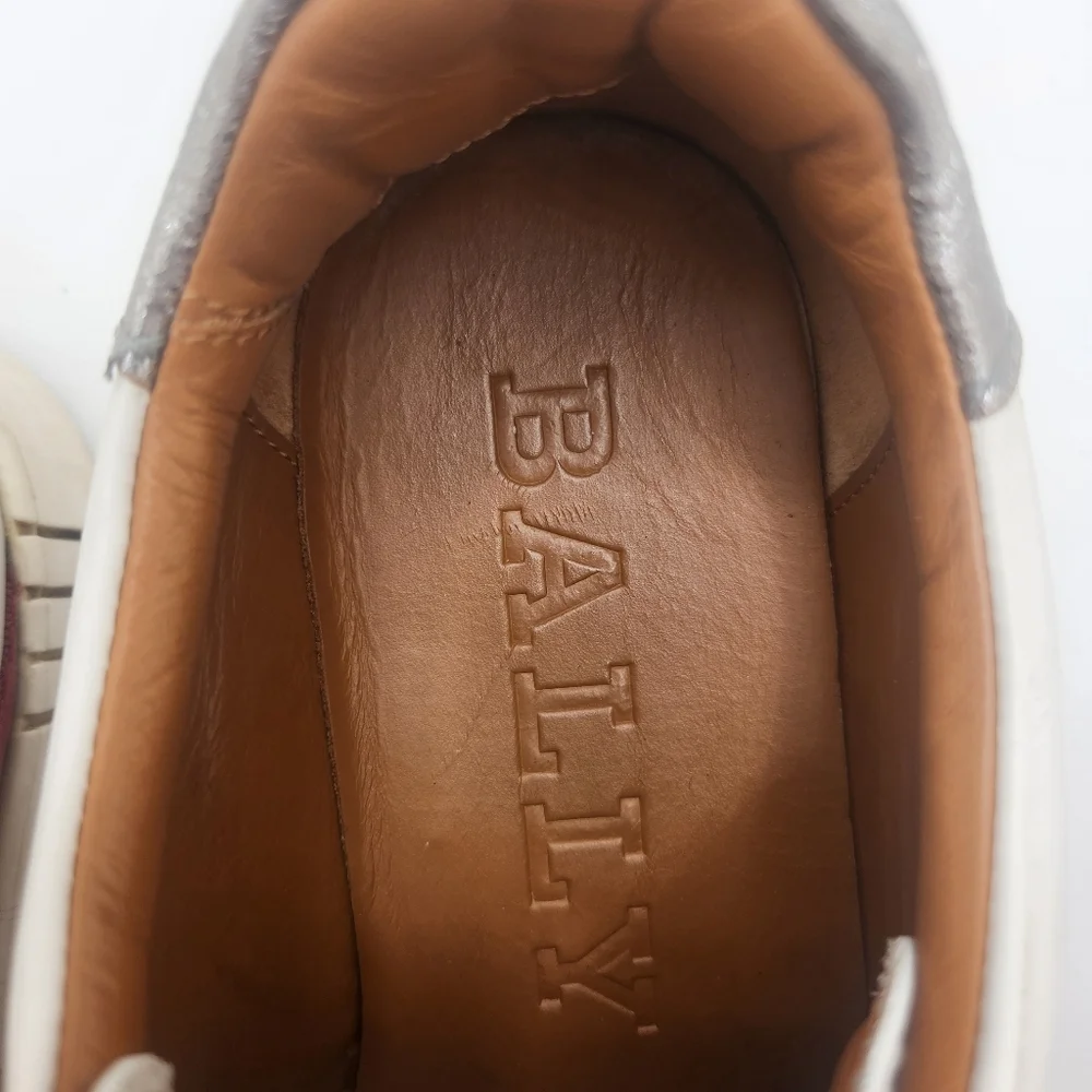 Bally Women's Size 5.5 White Leather Sneakers‎ with Burgundy Stripe Switzerland